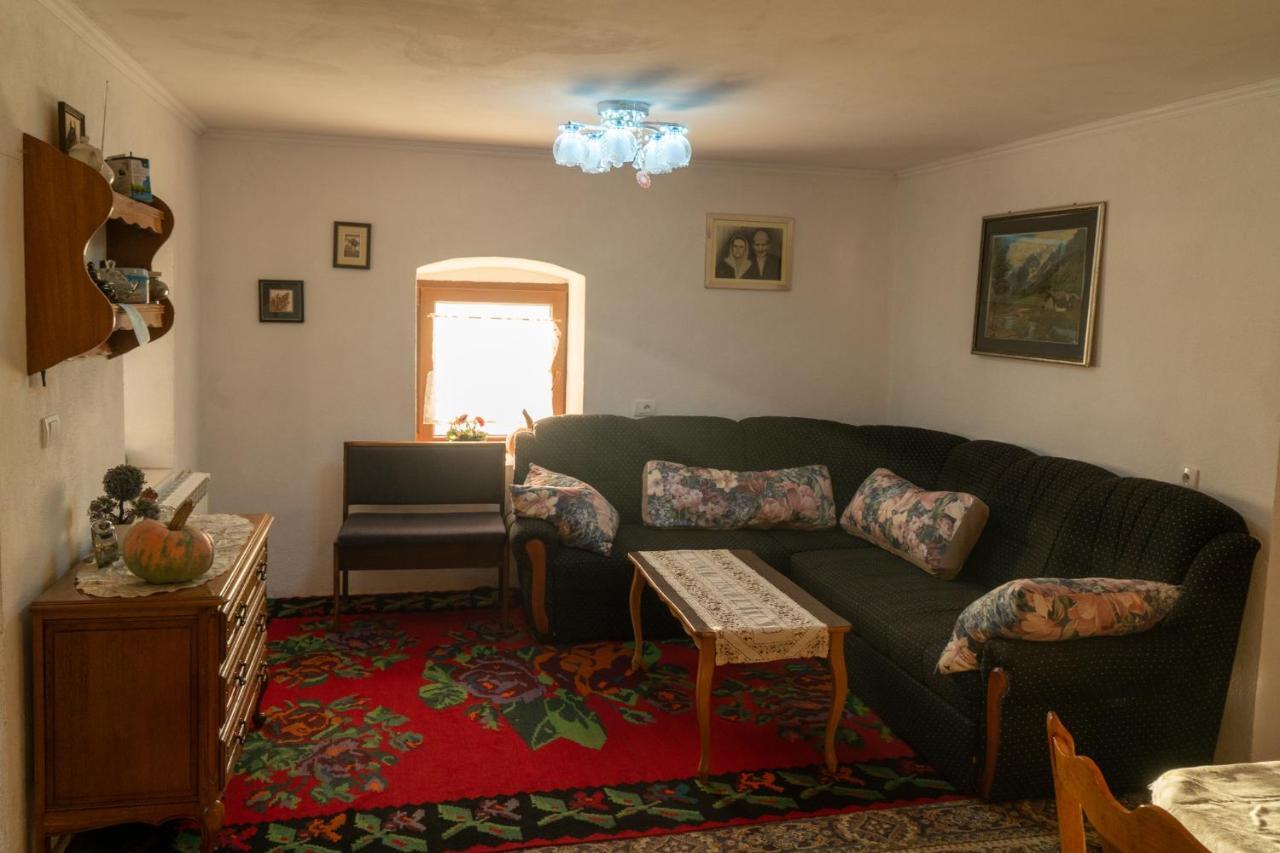 プラヴ Grandpa'S Houseヴィラ エクステリア 写真